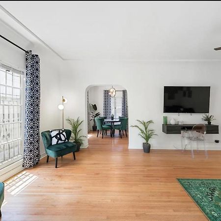 Beverly Hills Stylish & Central 1 Bedroom Apt + Parking Los Angeles Dış mekan fotoğraf